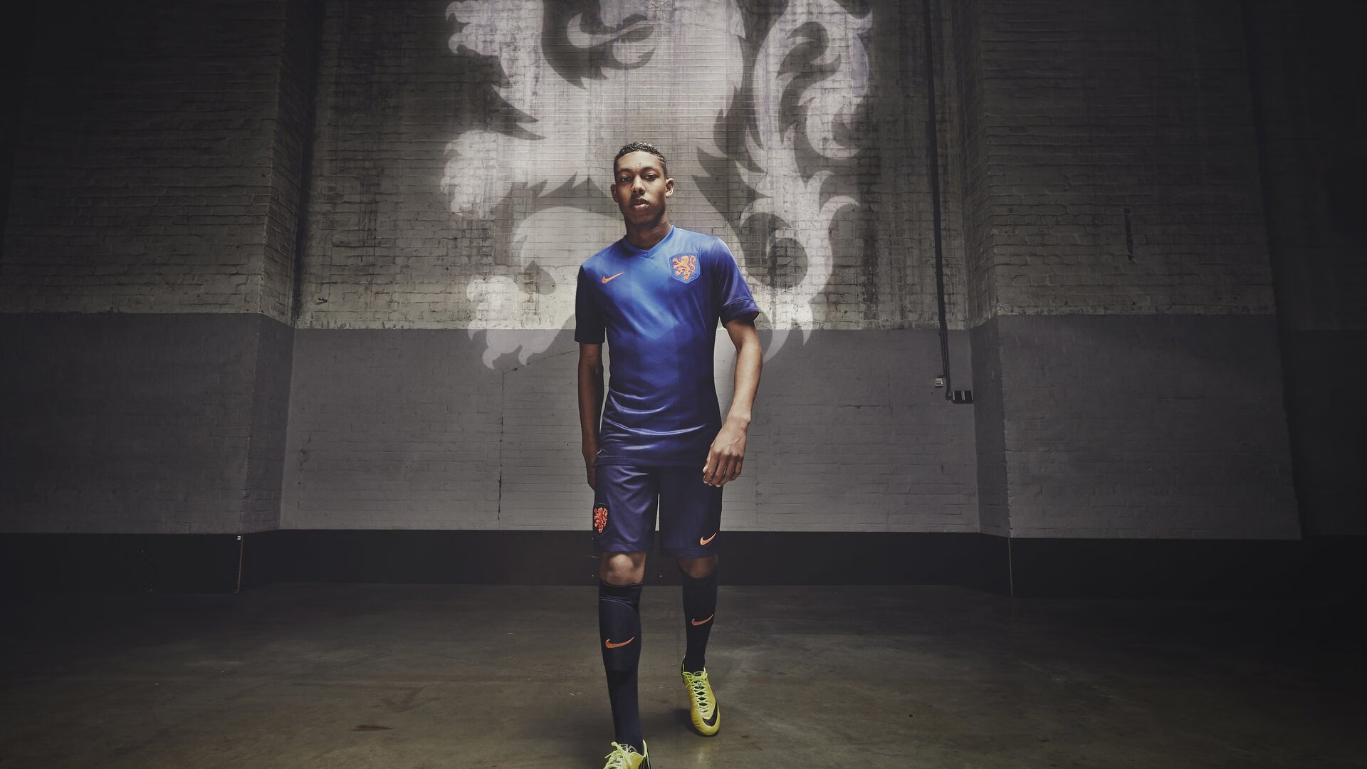 开云体育vip-“校园足球升级,打造全民运动新风潮”,校园足球新政策